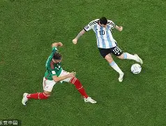 AC米兰今晚远射贴柱，志在欧冠名次提升，震撼外界，临场指挥获称赞的简单介绍