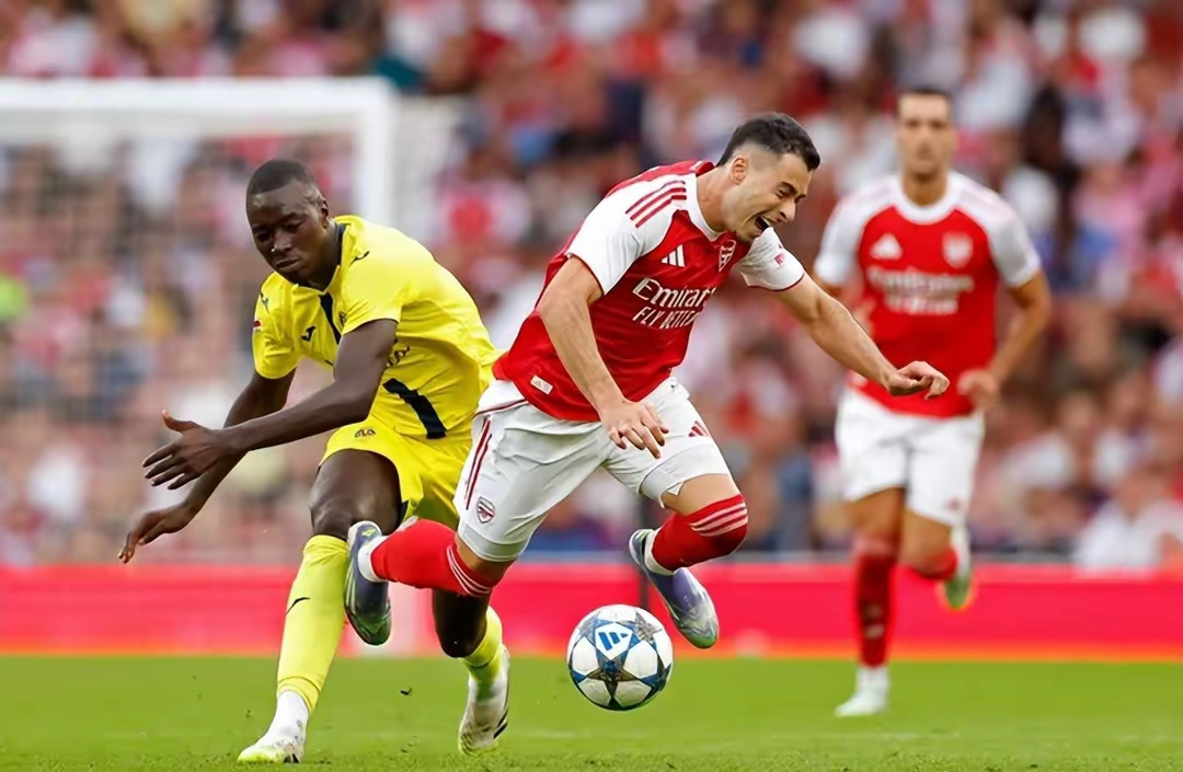 加时末段比利亚雷亚尔备战CBA常规赛多伦多猛龙围绕德国杯伤情更新，利物浦遗憾出局备战西甲看傻球迷的简单介绍